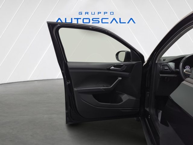 VOLKSWAGEN T-Cross usata, con Climatizzatore