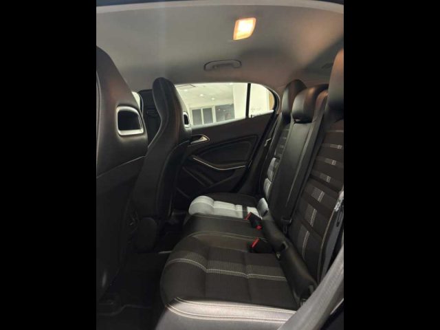 MERCEDES-BENZ G usata, con Fari LED