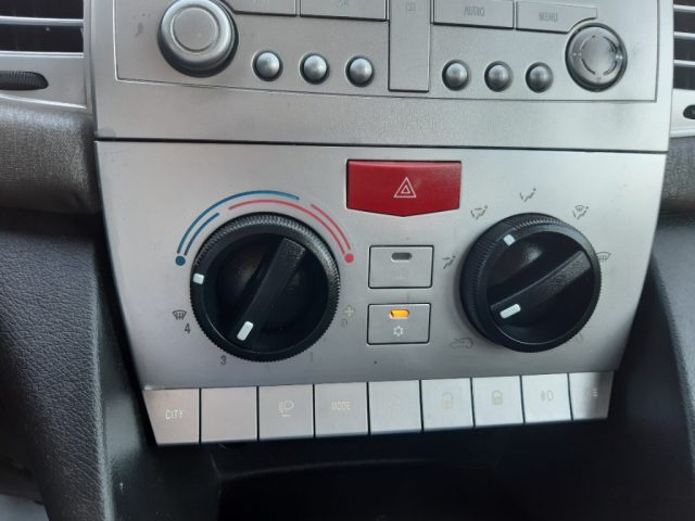 LANCIA Ypsilon usata, con Servosterzo