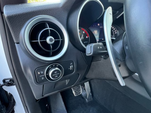 ALFA ROMEO Stelvio usata, con Lettore CD