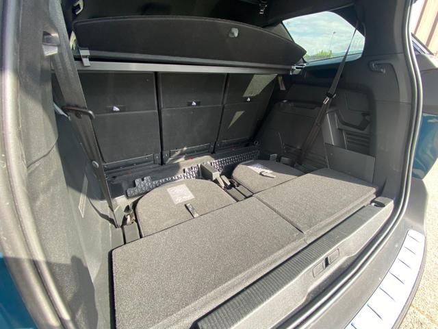 PEUGEOT 5008 usata 23