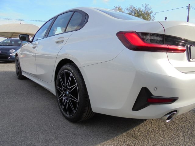 BMW 320 usata, con Autoradio