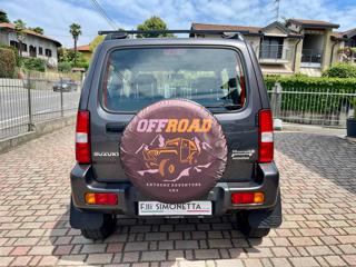 SUZUKI Jimny usata, con Autoradio