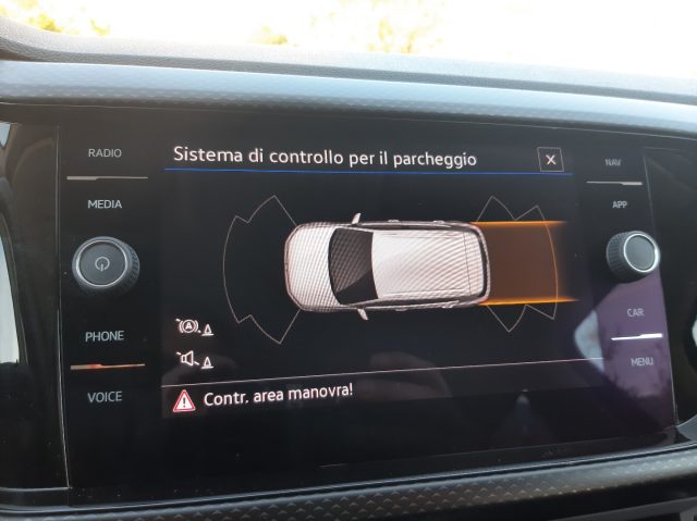 VOLKSWAGEN T-Cross usata, con Sensori di parcheggio posteriori