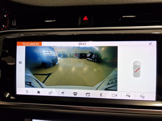 LAND ROVER Range Rover Evoque usata, con USB