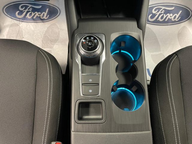 FORD Kuga usata, con Bracciolo