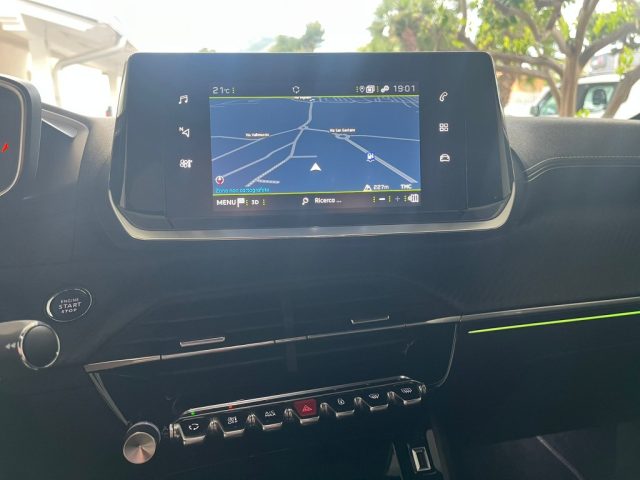 PEUGEOT 208 usata, con Bracciolo
