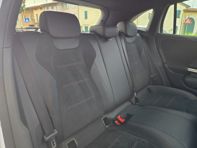 MERCEDES-BENZ GLA 200 usata 98