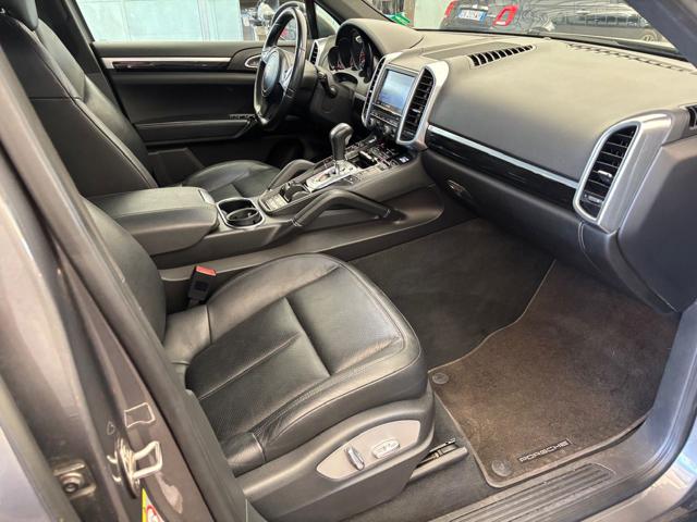 PORSCHE Cayenne usata, con Controllo trazione