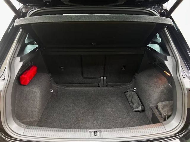 VOLKSWAGEN Tiguan usata, con Controllo vocale
