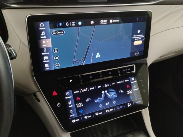 MASERATI Grecale usata, con Interni in pelle