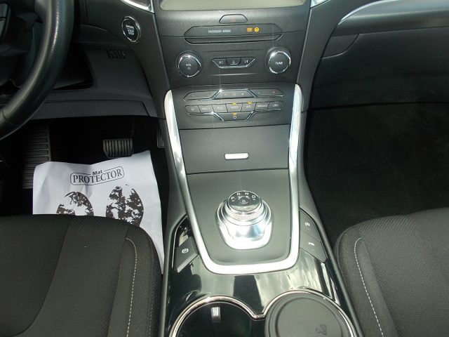 FORD S-Max usata, con Fendinebbia