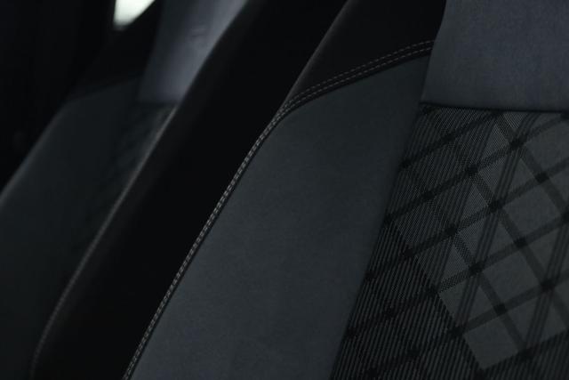 VOLKSWAGEN Taigo usata, con Bracciolo