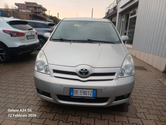 TOYOTA Corolla Verso usata, con Chiusura centralizzata