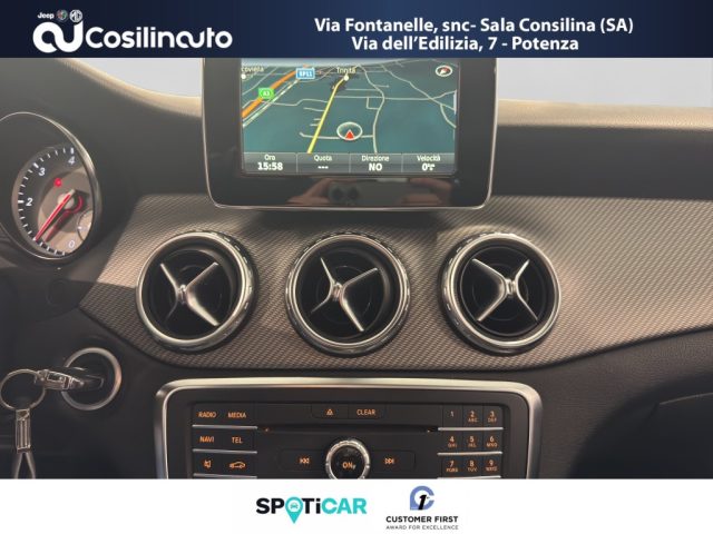 MERCEDES-BENZ GLA 180 usata, con Sistema di navigazione
