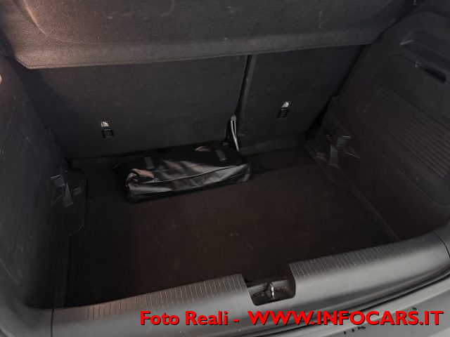 OPEL Crossland usata, con MP3