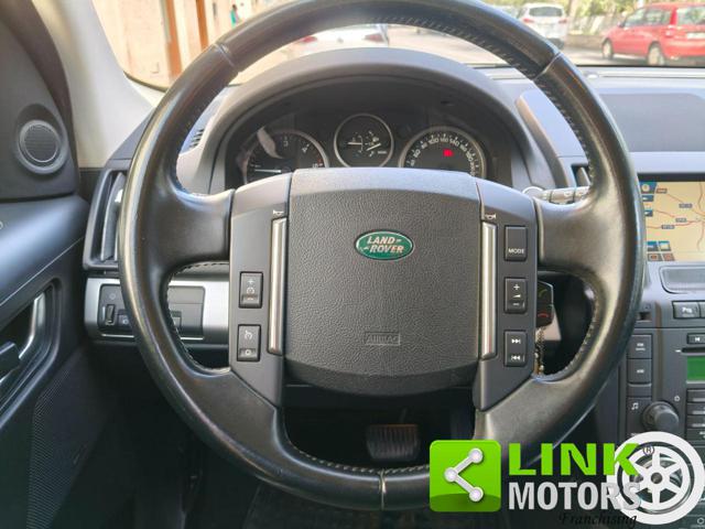 LAND ROVER Freelander usata, con Sensori di parcheggio posteriori