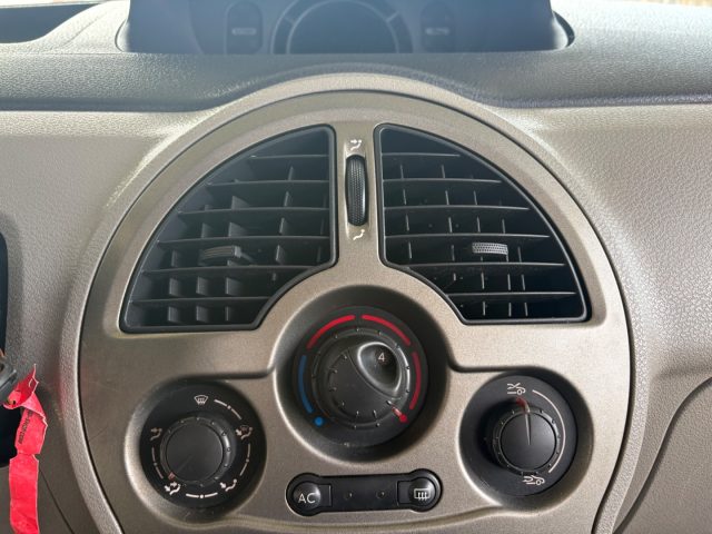 RENAULT Modus usata 34