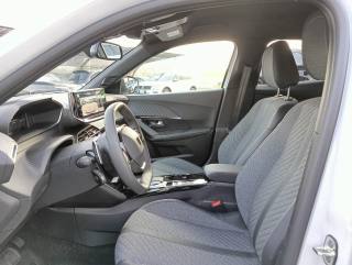 PEUGEOT 2008 usata, con Boardcomputer