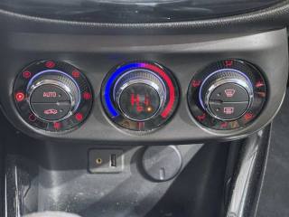 OPEL Corsa usata, con Airbag testa