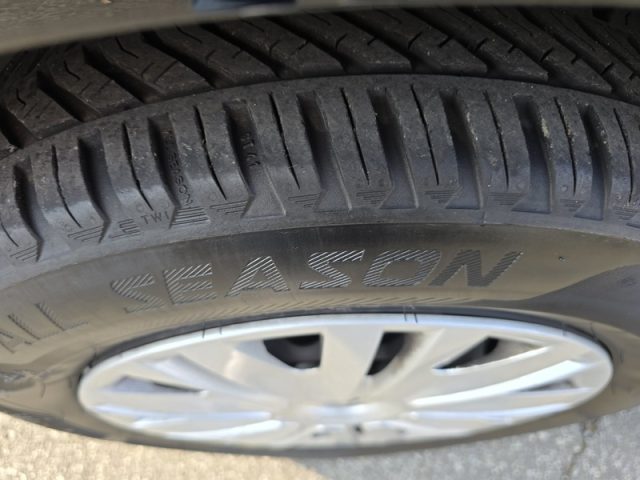 VOLKSWAGEN Golf usata, con Chiusura centralizzata