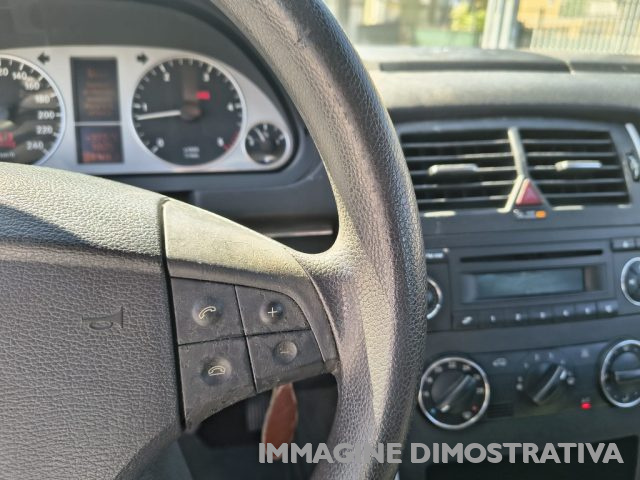 MERCEDES-BENZ B 180 usata, con Volante in pelle