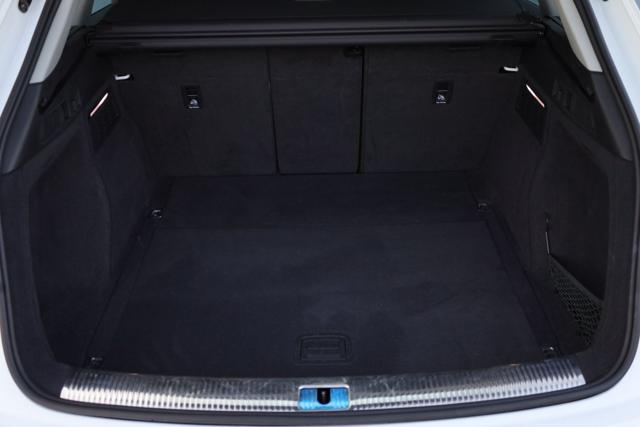 AUDI Q5 usata, con Climatizzatore automatico, 3 zone