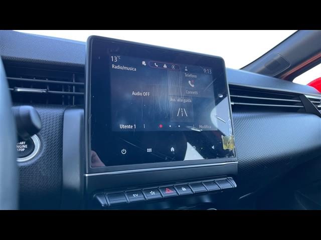 RENAULT Clio usata, con Alzacristalli elettrici