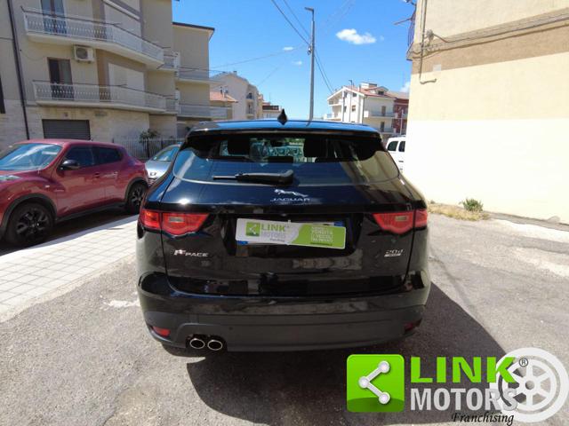 JAGUAR F-Pace usata, con Autoradio