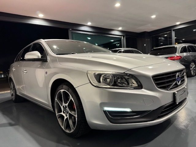 VOLVO V60 usata 2