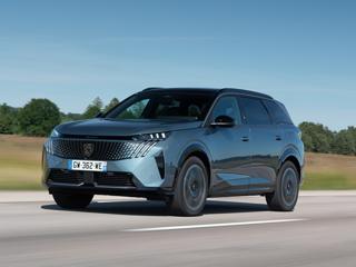 PEUGEOT 5008 (73kWh) 210 CV Allure - BE FREE