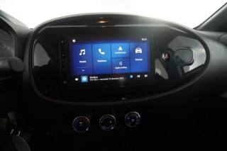 TOYOTA Aygo X usata 11