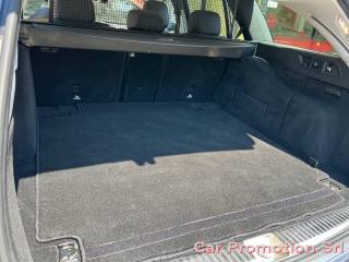 MERCEDES-BENZ E 220 usata, con Fendinebbia