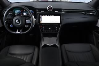 MASERATI Grecale usata, con Leve al volante