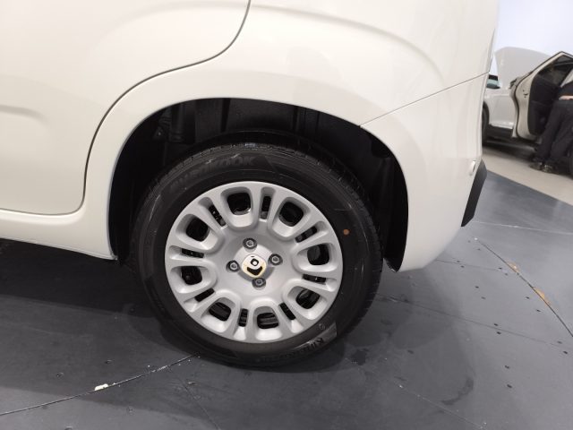 FIAT New Panda usata, con Autoradio digitale
