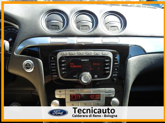 FORD S-Max usata, con Fari LED