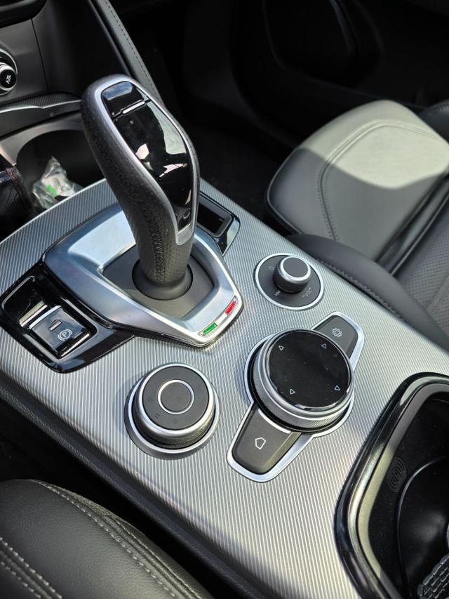 ALFA ROMEO Stelvio usata, con USB