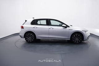VOLKSWAGEN Golf usata, con Autoradio