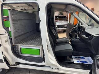 FIAT Doblo usata, con USB