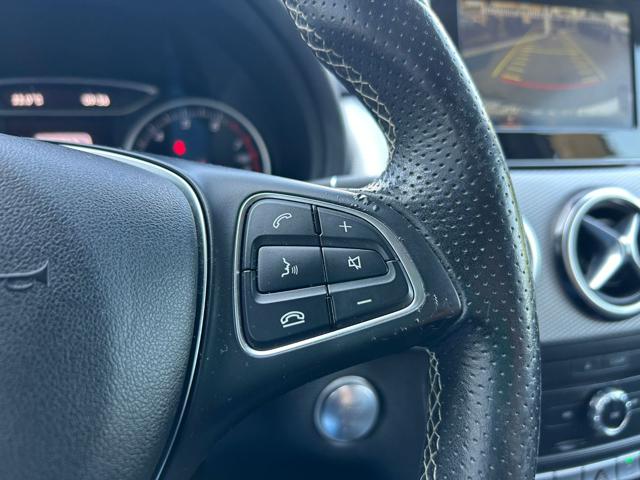 MERCEDES-BENZ B 200 usata, con Park Distance Control