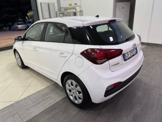HYUNDAI i20 usata, con Cerchi in lega