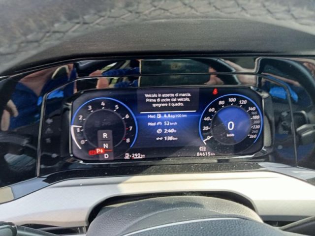 VOLKSWAGEN Golf usata, con Boardcomputer