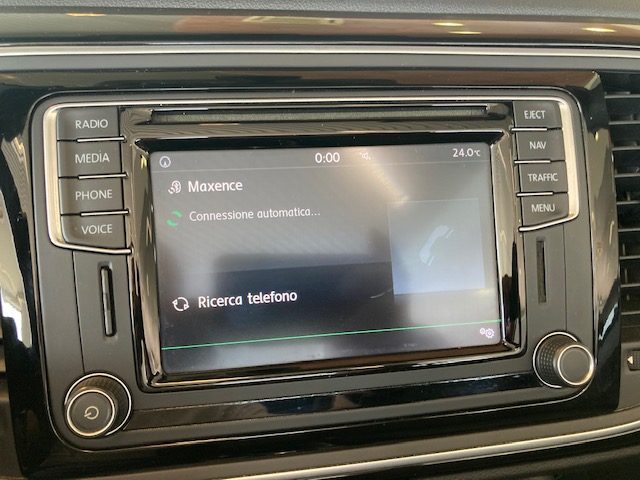 VOLKSWAGEN Maggiolino usata, con Sistema di navigazione