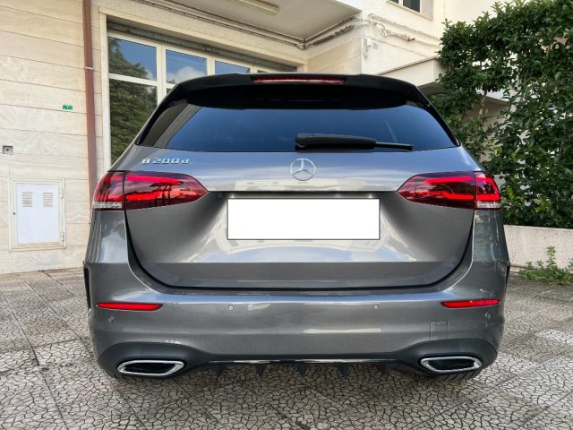 MERCEDES-BENZ B 200 usata 8