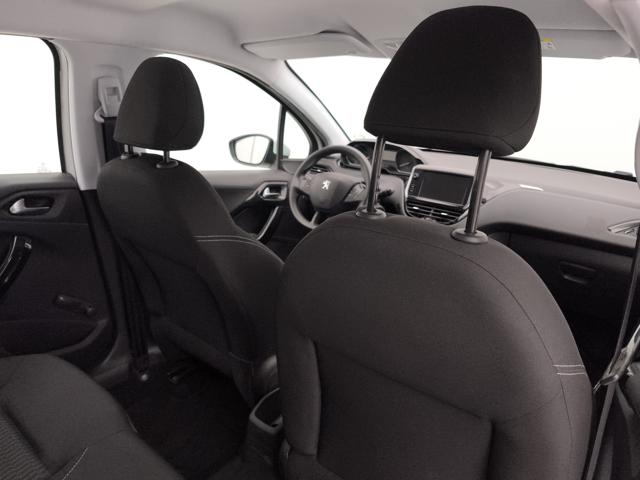 PEUGEOT 208 usata, con Isofix