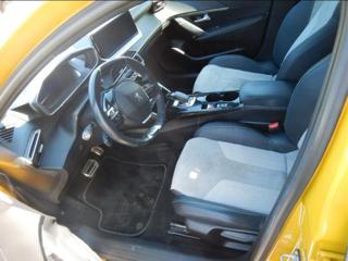 PEUGEOT 208 usata, con Boardcomputer