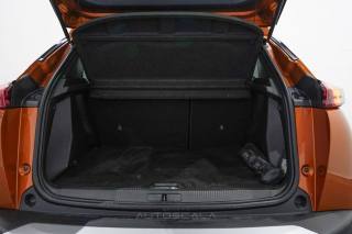 PEUGEOT 2008 usata, con Frenata d