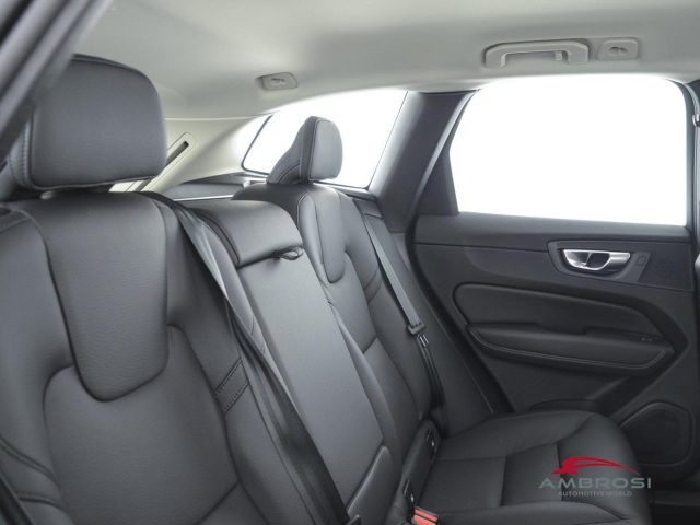 VOLVO XC60 usata 10