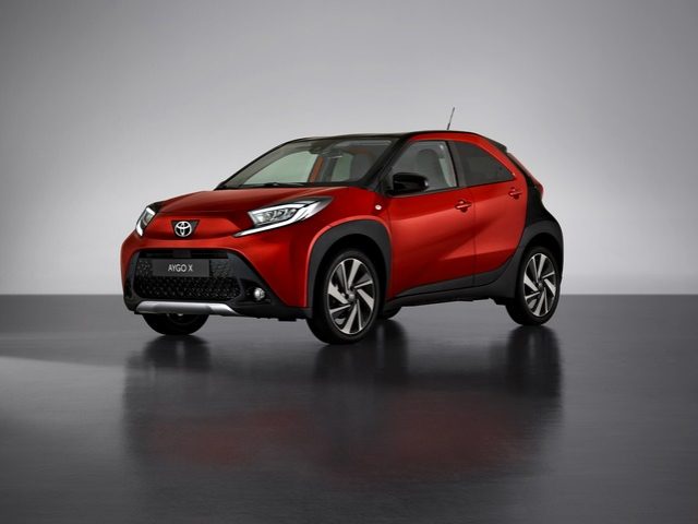 TOYOTA Aygo X usata, con ABS