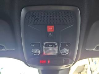PEUGEOT 2008 usata, con Volante multifunzione